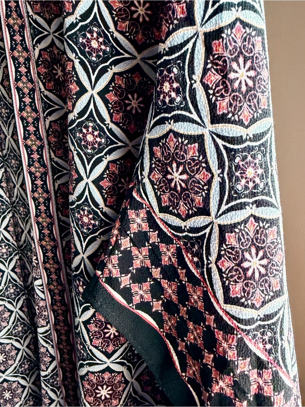 Max Studio Open-Front Kimono/Coverup in Black, Blue and Pink - Picture 3 of 7